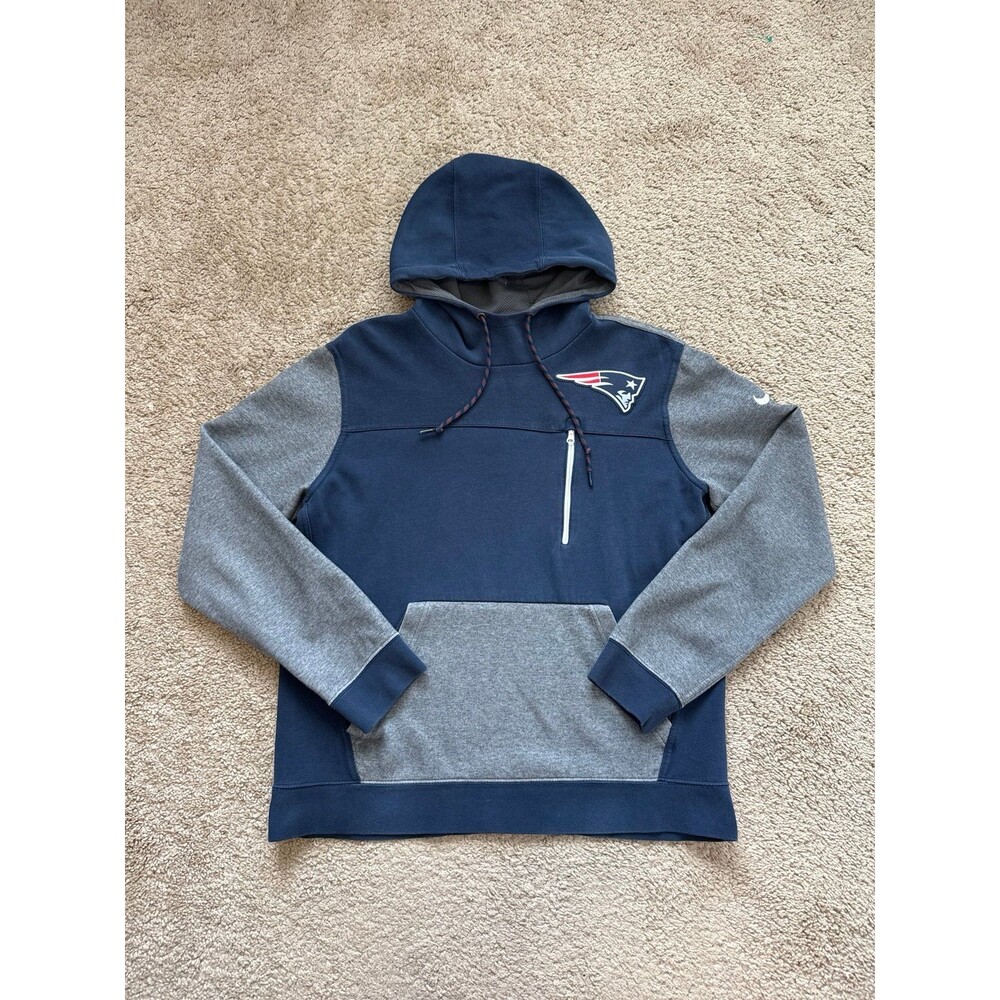 New England Patriots Nike Women’s Athletic Hoodie Size Large